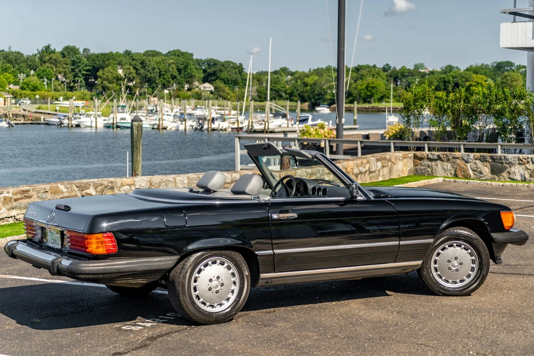 1989 Mercedes-Benz R107 SL-Class - Image 3 of 31