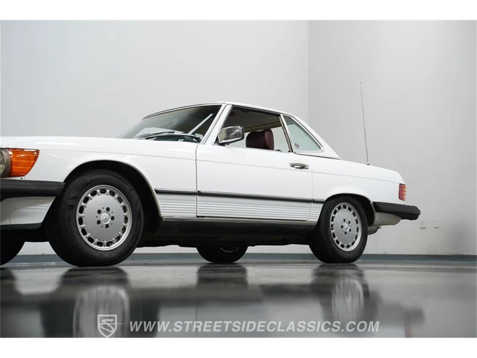 1989 Mercedes-Benz R107 SL-Class - Image 20 of 31