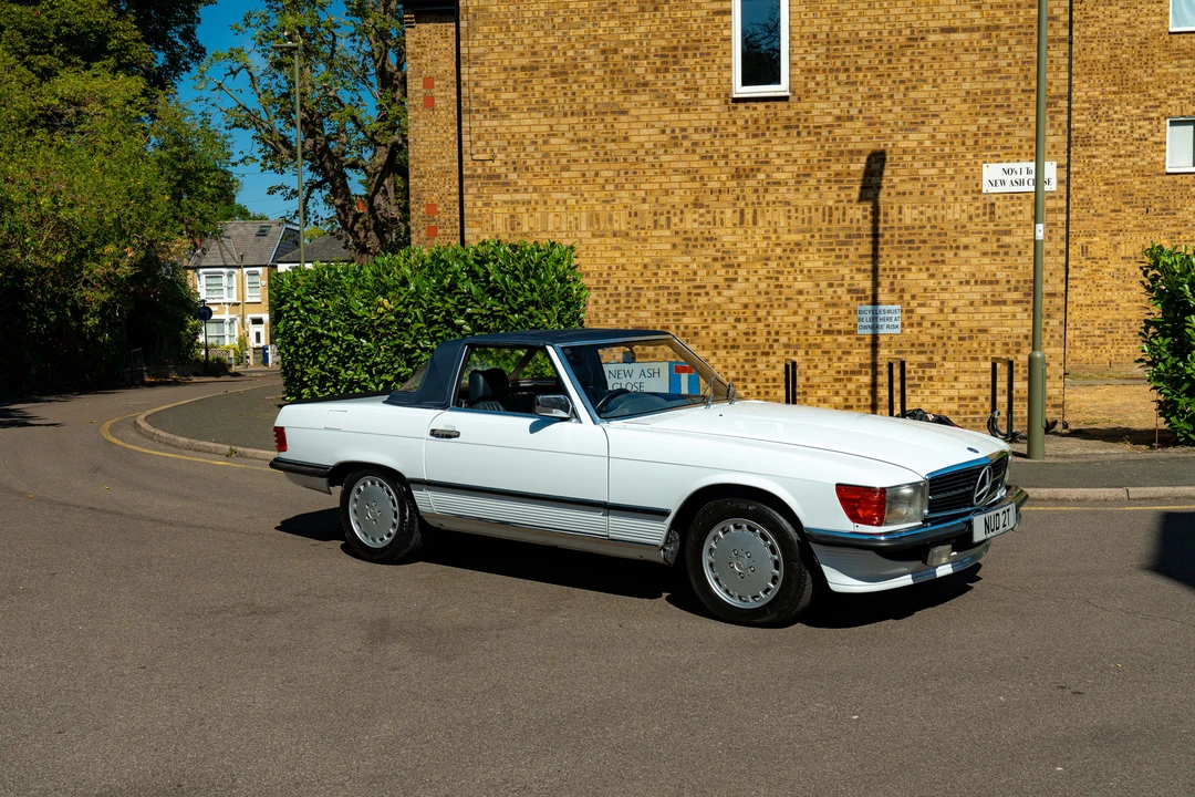 1989 Mercedes-Benz R107 SL-Class - Image 3 of 31