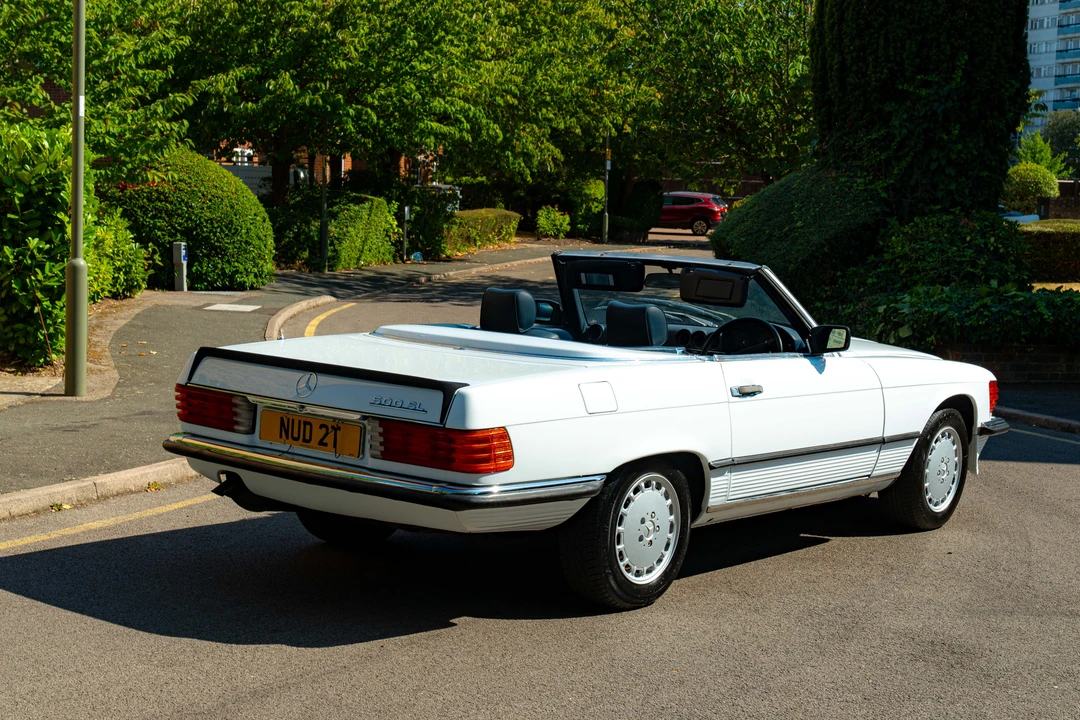 1989 Mercedes-Benz R107 SL-Class - Image 28 of 31