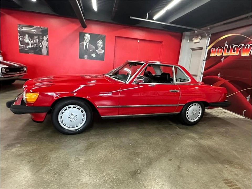 1989 Mercedes-Benz R107 SL-Class - Image 25 of 31