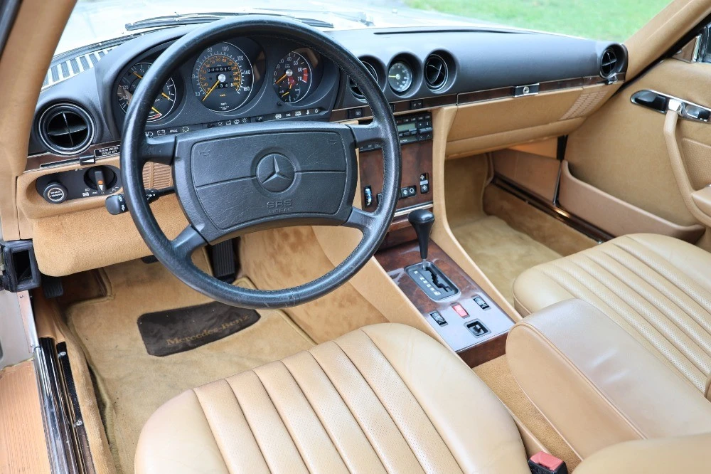 1989 Mercedes-Benz R107 SL-Class - Image 9 of 13