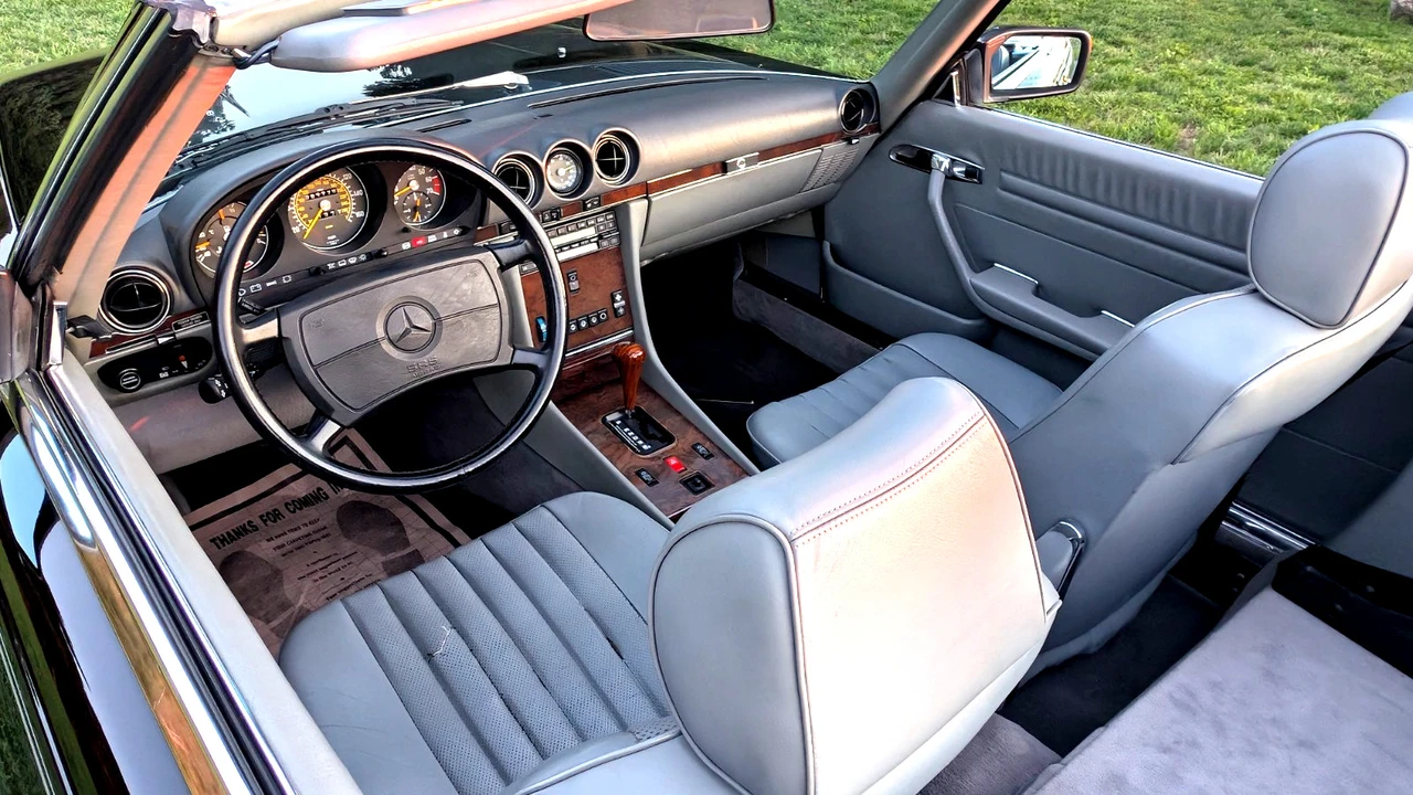 1989 Mercedes-Benz R107 SL-Class - Image 9 of 21