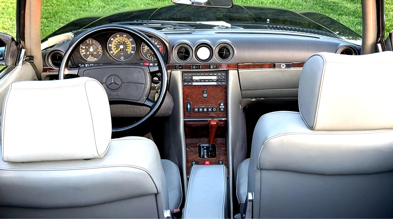 1989 Mercedes-Benz R107 SL-Class - Image 13 of 21