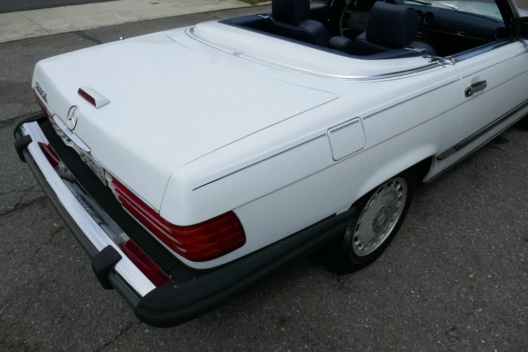 1989 Mercedes-Benz R107 SL-Class - Image 11 of 31
