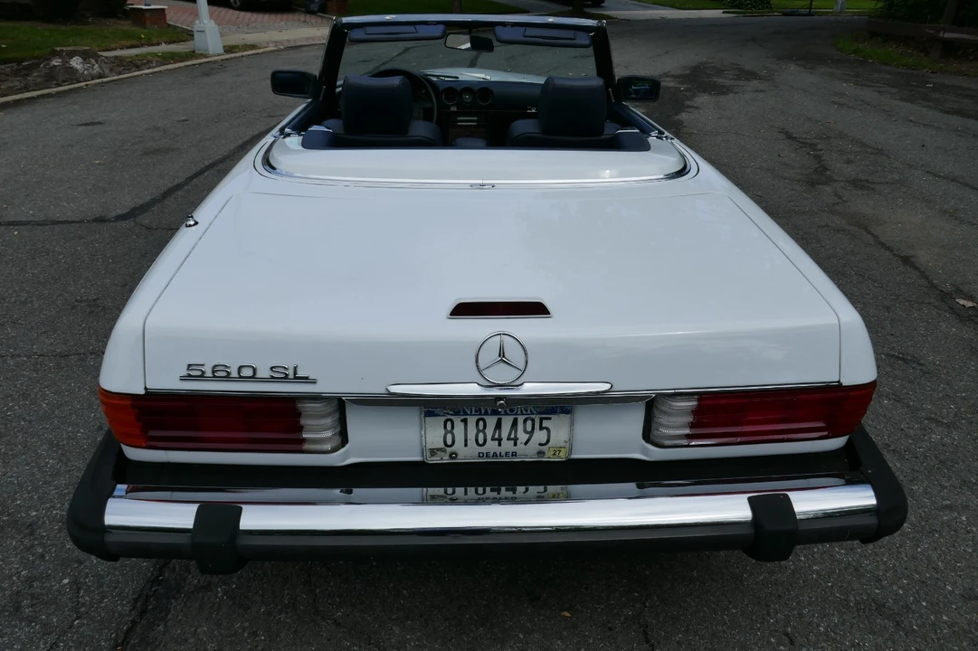 1989 Mercedes-Benz R107 SL-Class - Image 24 of 31