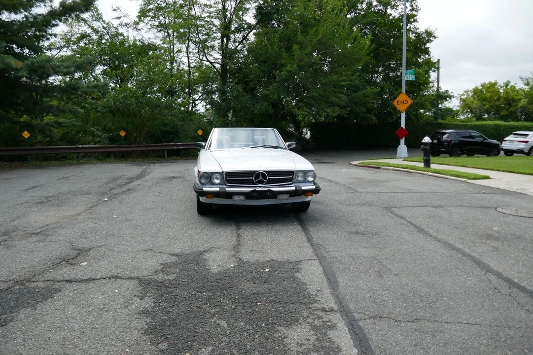 1989 Mercedes-Benz R107 SL-Class - Image 4 of 31