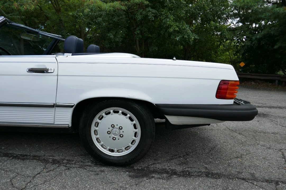1989 Mercedes-Benz R107 SL-Class - Image 21 of 31