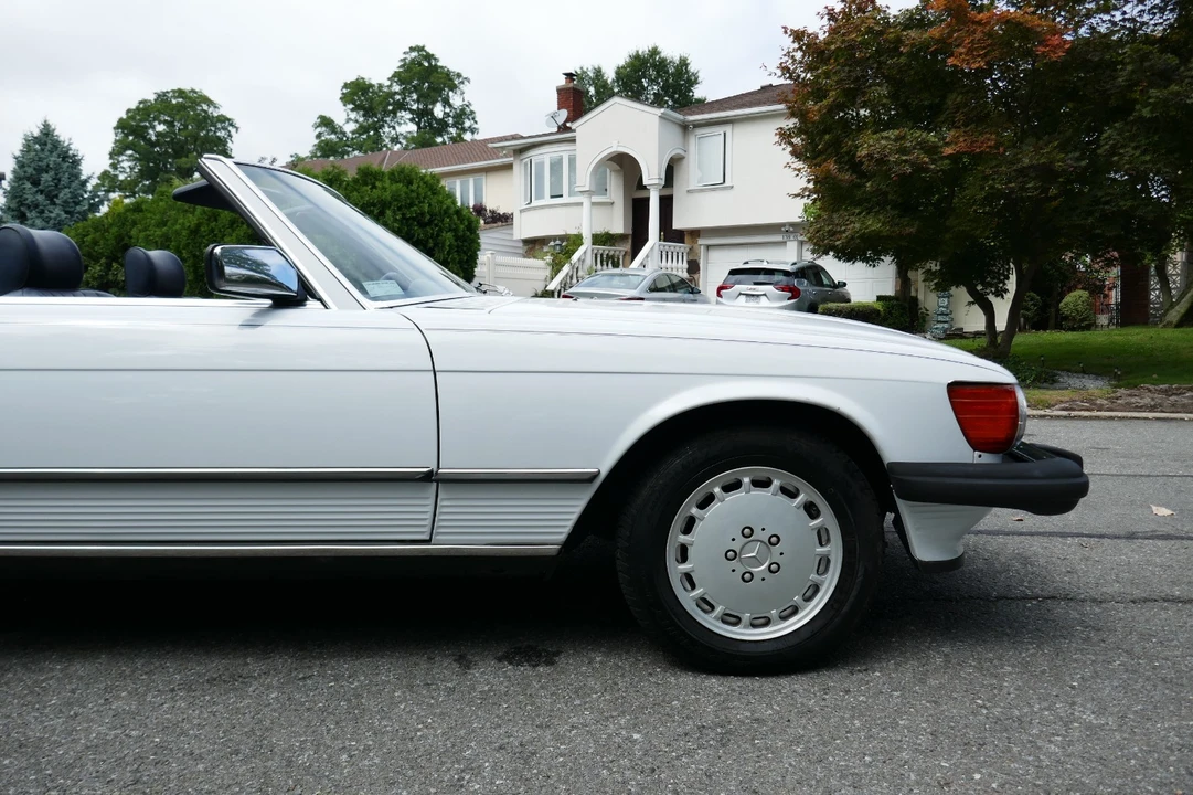1989 Mercedes-Benz R107 SL-Class - Image 15 of 31