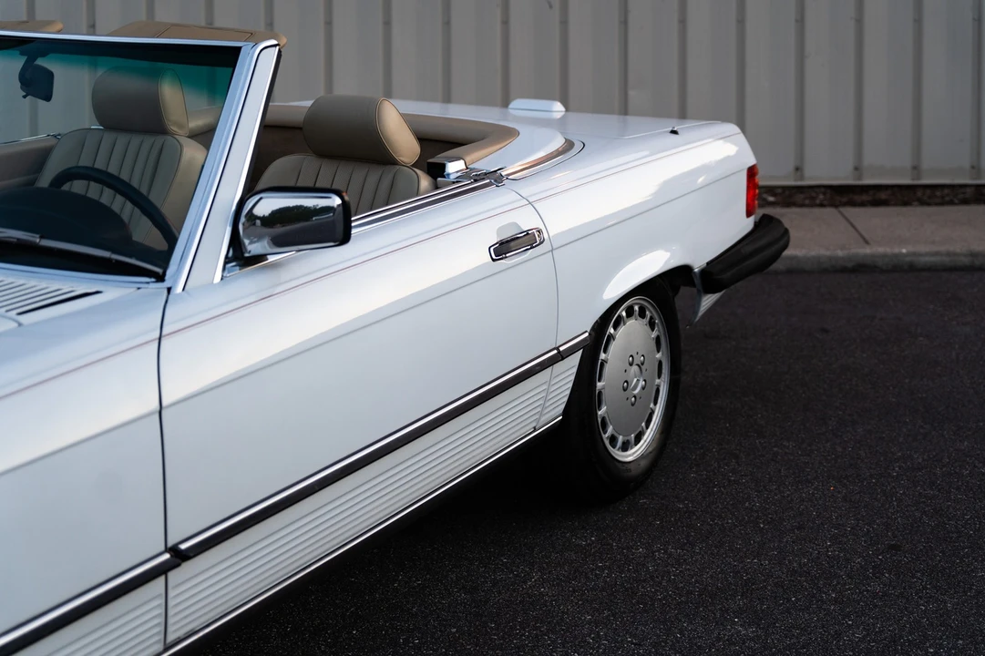 1989 Mercedes-Benz R129 SL-Class - Image 5 of 31