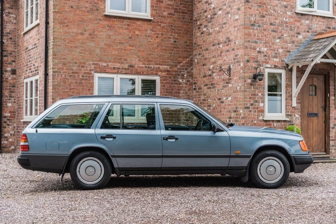 1989 Mercedes-Benz W120 & W121 - Image 8 of 30