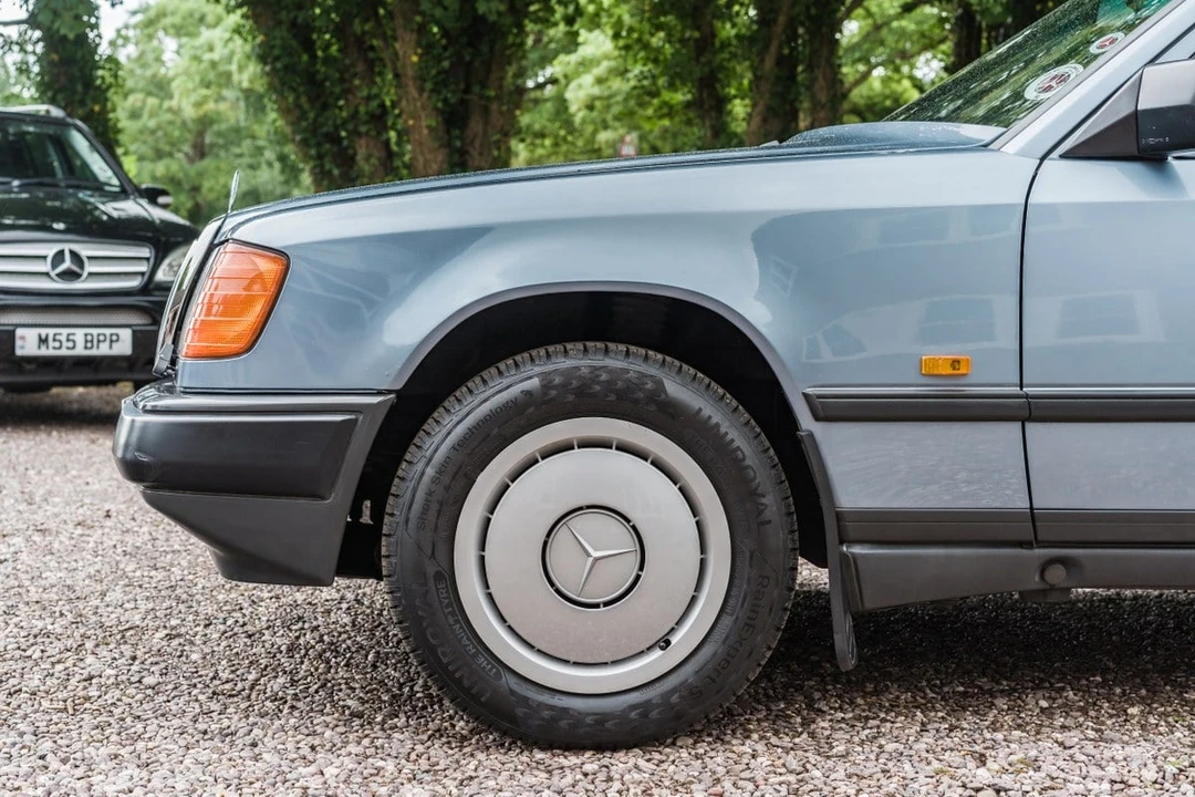 1989 Mercedes-Benz W120 & W121 - Image 11 of 30