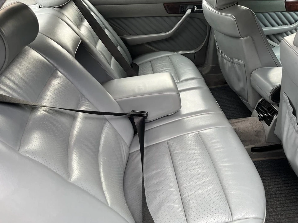 1989 Mercedes-Benz W126 S-Class Sedan - Image 6 of 30