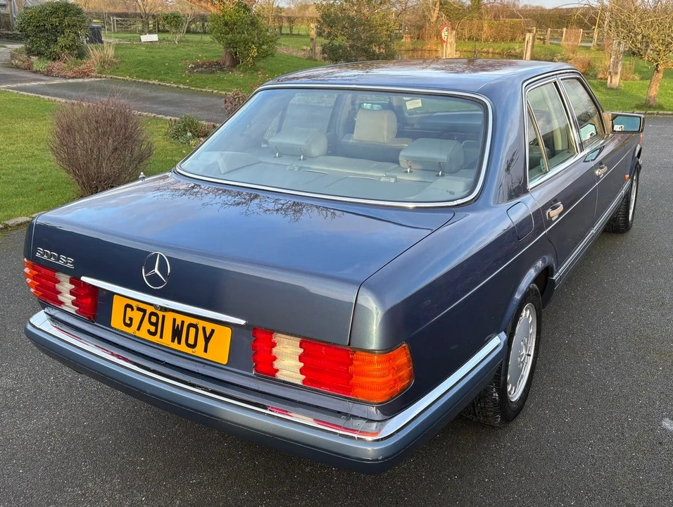 1989 Mercedes-Benz W126 S-Class Sedan - Image 9 of 30