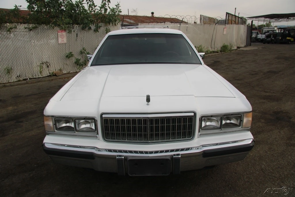1989 Mercury Colony Park - Image 11 of 21