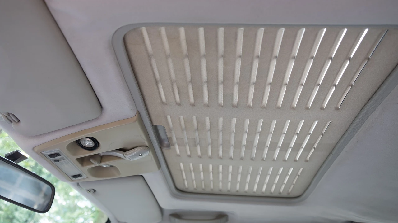 1989 Merkur XR4Ti - Image 3 of 16