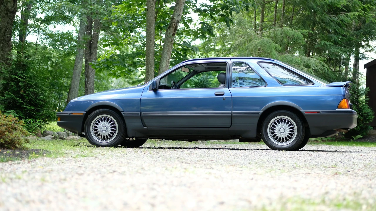 1989 Merkur XR4Ti - Image 10 of 16