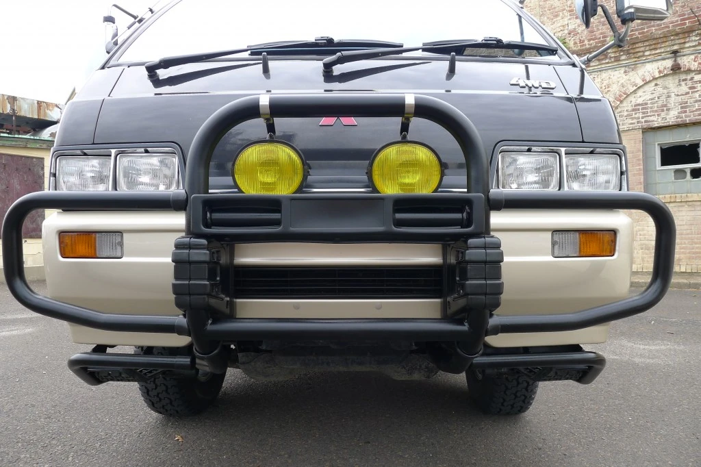 1989 Mitsubishi Delica 3rd Gen - Image 13 of 31