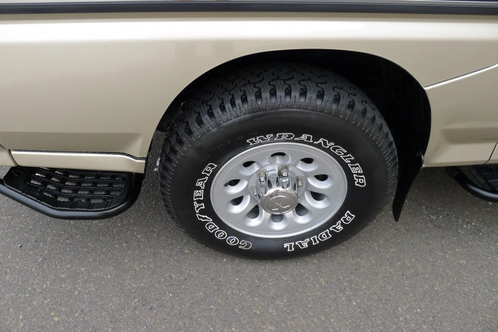 1989 Mitsubishi Delica 3rd Gen - Image 30 of 31
