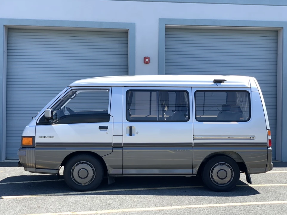 1989 Mitsubishi Delica 3rd Gen - Image 9 of 31