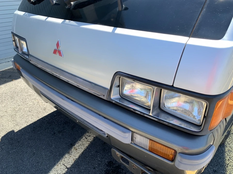 1989 Mitsubishi Delica 3rd Gen - Image 23 of 31