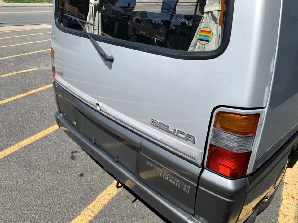 1989 Mitsubishi Delica 3rd Gen - Image 29 of 31