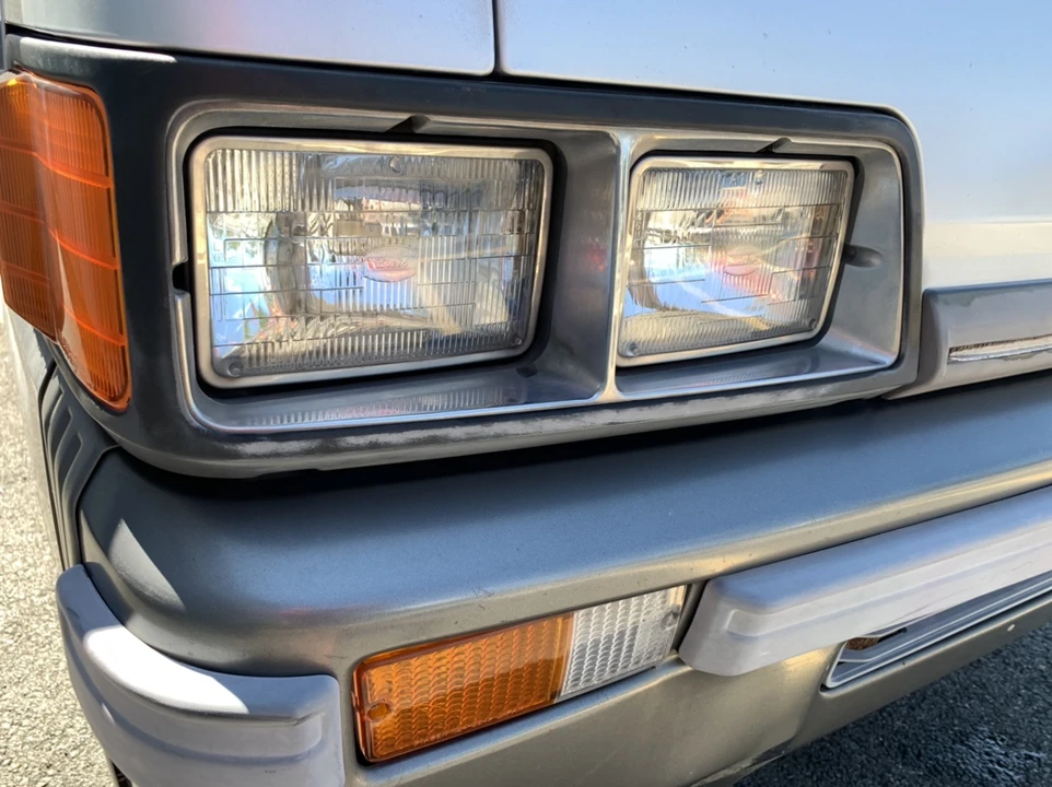 1989 Mitsubishi Delica 3rd Gen - Image 21 of 31