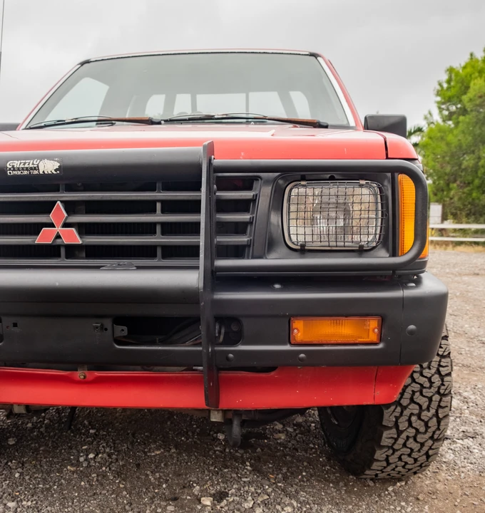 1989 Mitsubishi Triton 2nd Gen - Image 15 of 31