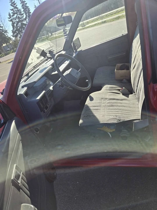 1989 Mitsubishi Triton 2nd Gen - Image 10 of 19