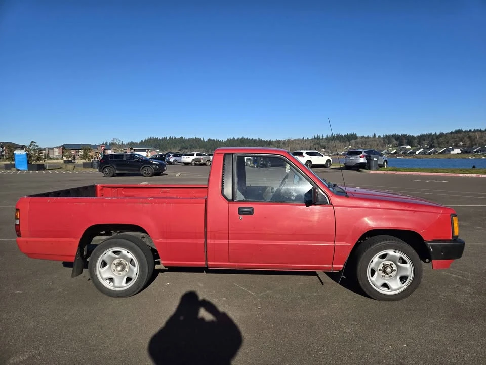 1989 Mitsubishi Triton 2nd Gen - Image 4 of 19