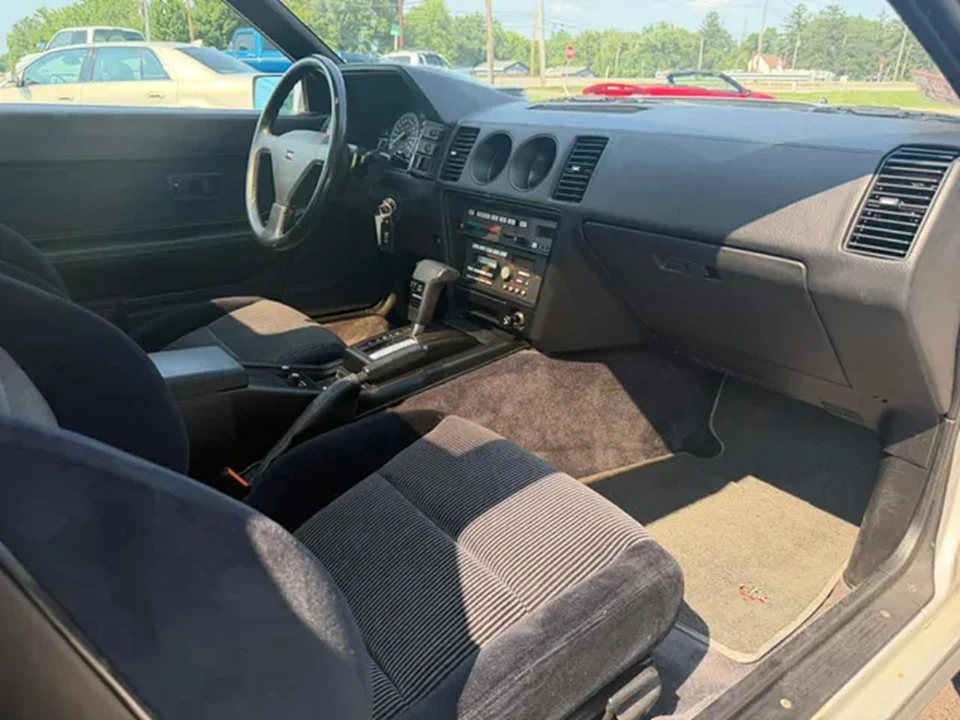 1989 Nissan 300ZX 3rd Gen - Image 8 of 10
