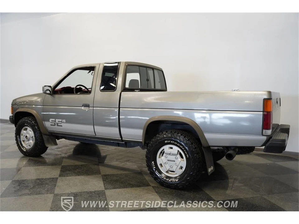 1989 Nissan Frontier - Image 9 of 31