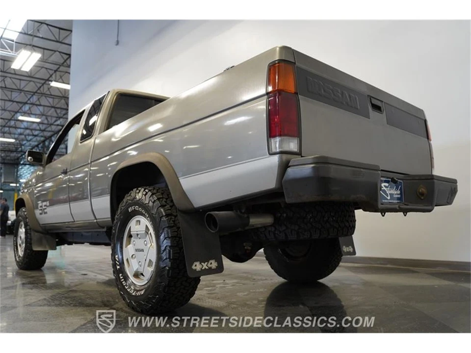 1989 Nissan Frontier - Image 26 of 31