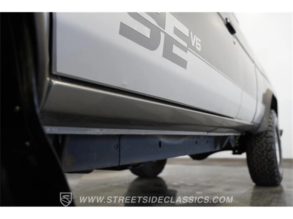 1989 Nissan Frontier - Image 23 of 31