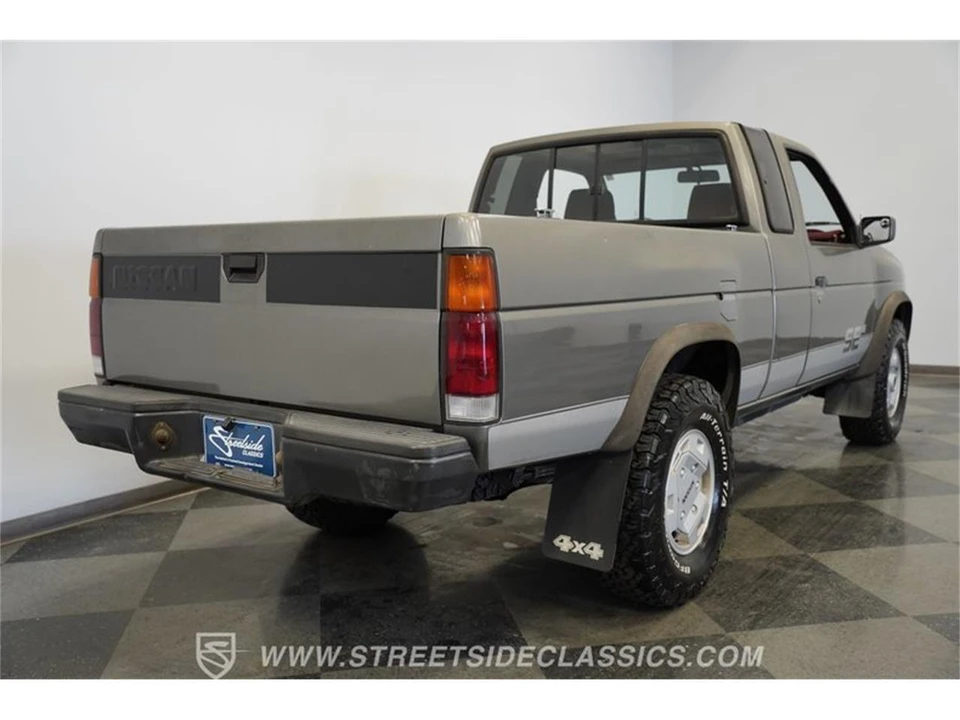 1989 Nissan Frontier - Image 12 of 31