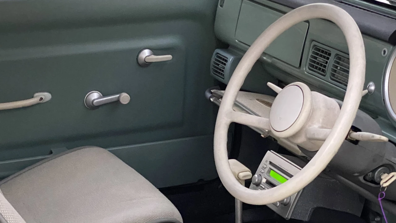 1989 Nissan Pao - Image 8 of 19