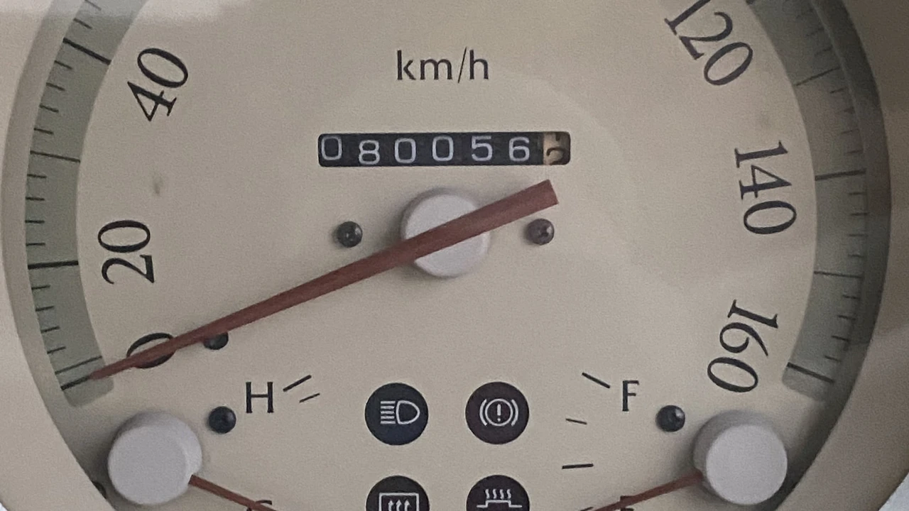 1989 Nissan Pao - Image 9 of 19