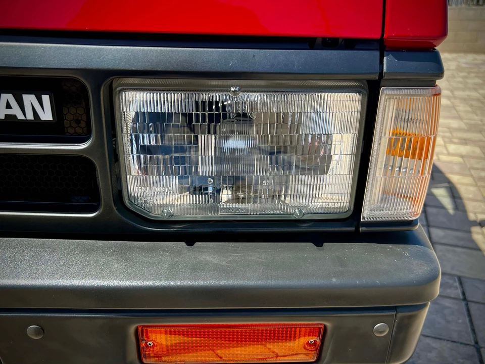 1989 Nissan Pathfinder 1st Gen - Image 15 of 31