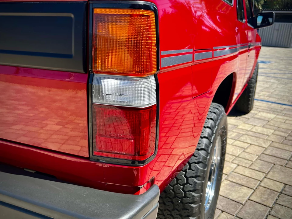 1989 Nissan Pathfinder 1st Gen - Image 26 of 31