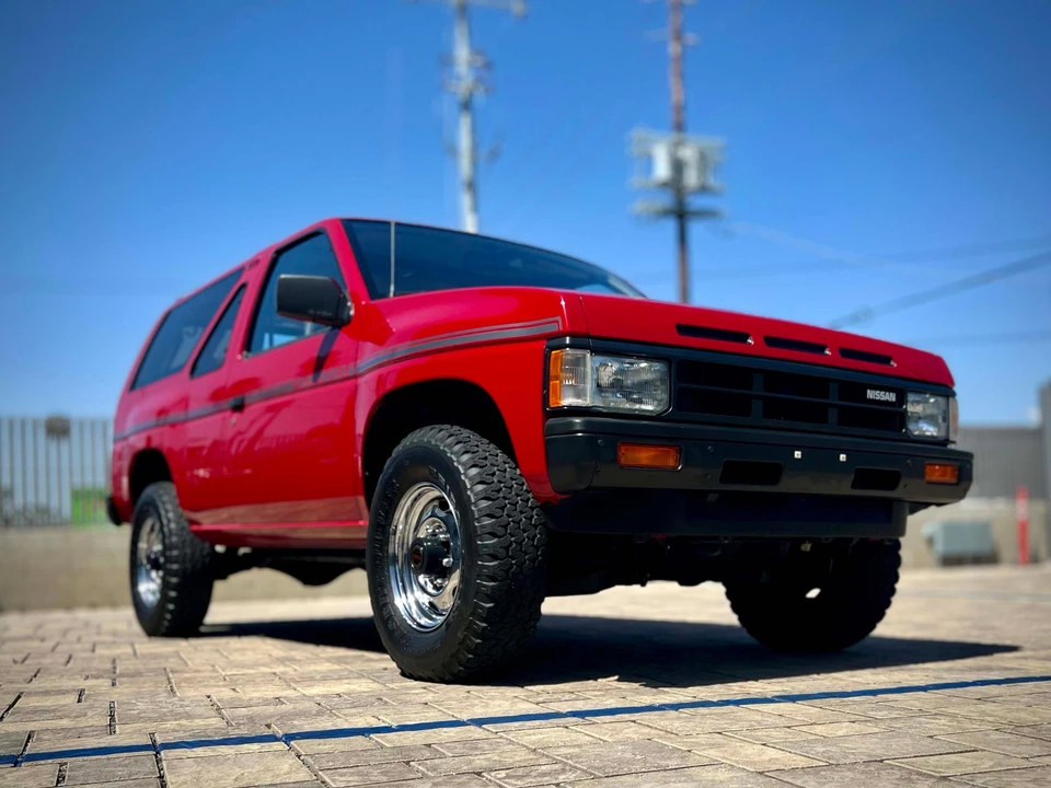 1989 Nissan Pathfinder 1st Gen - Image 10 of 31