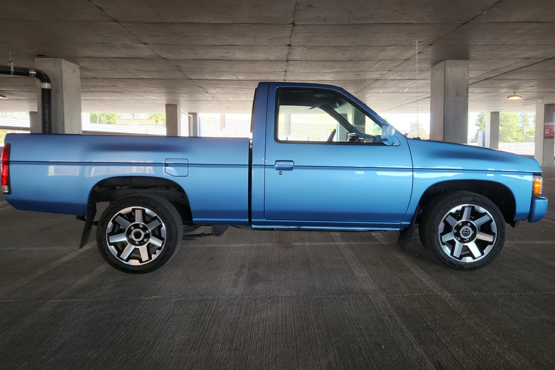 1989 Nissan - Image 3 of 31