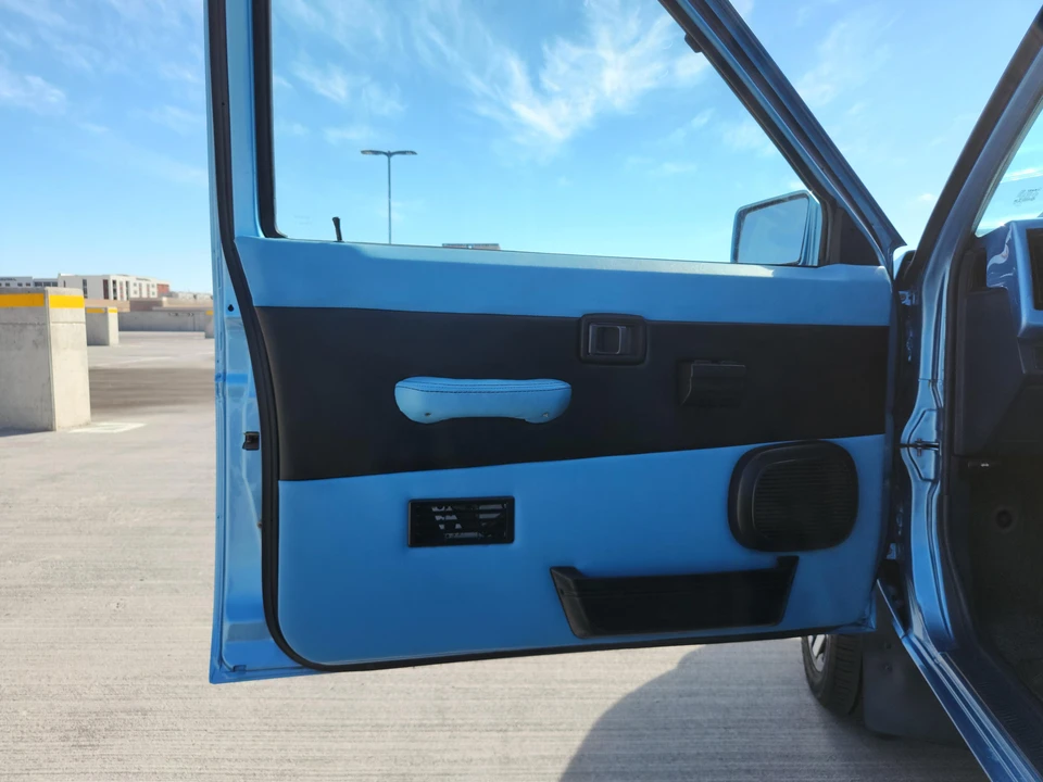 1989 Nissan - Image 30 of 31
