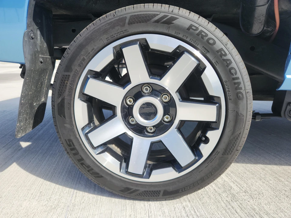 1989 Nissan - Image 12 of 31