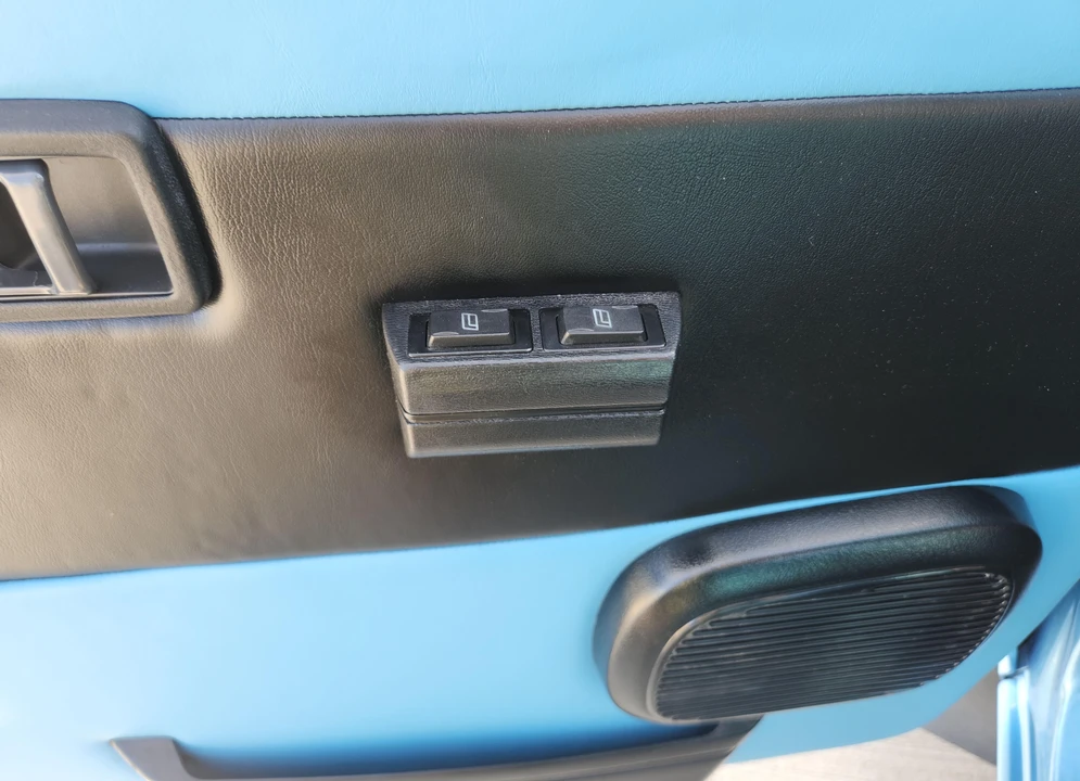 1989 Nissan - Image 31 of 31