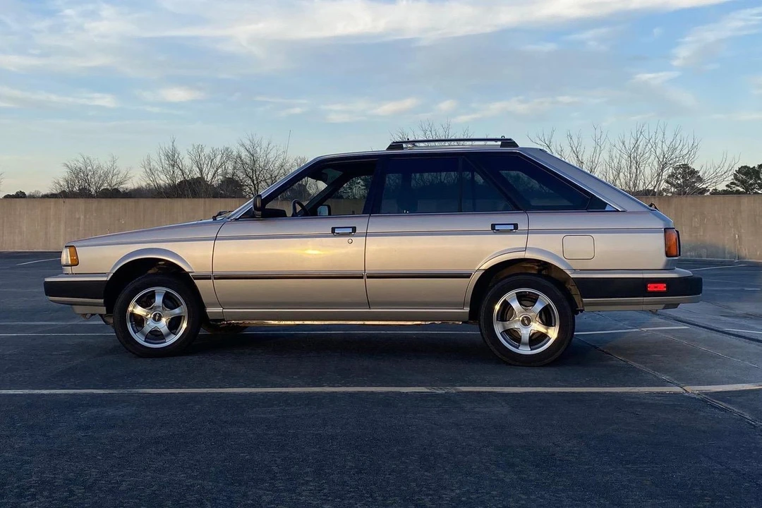 1989 Nissan Sentra 2nd Gen - Image 9 of 31