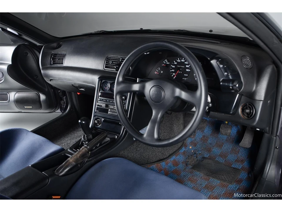 1989 Nissan R32 Skyline 8th Gen - Image 25 of 31