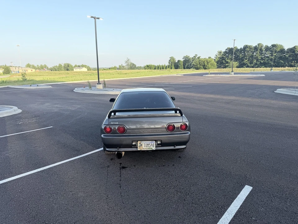1989 Nissan R32 Skyline GT-R 8th Gen - Image 10 of 31