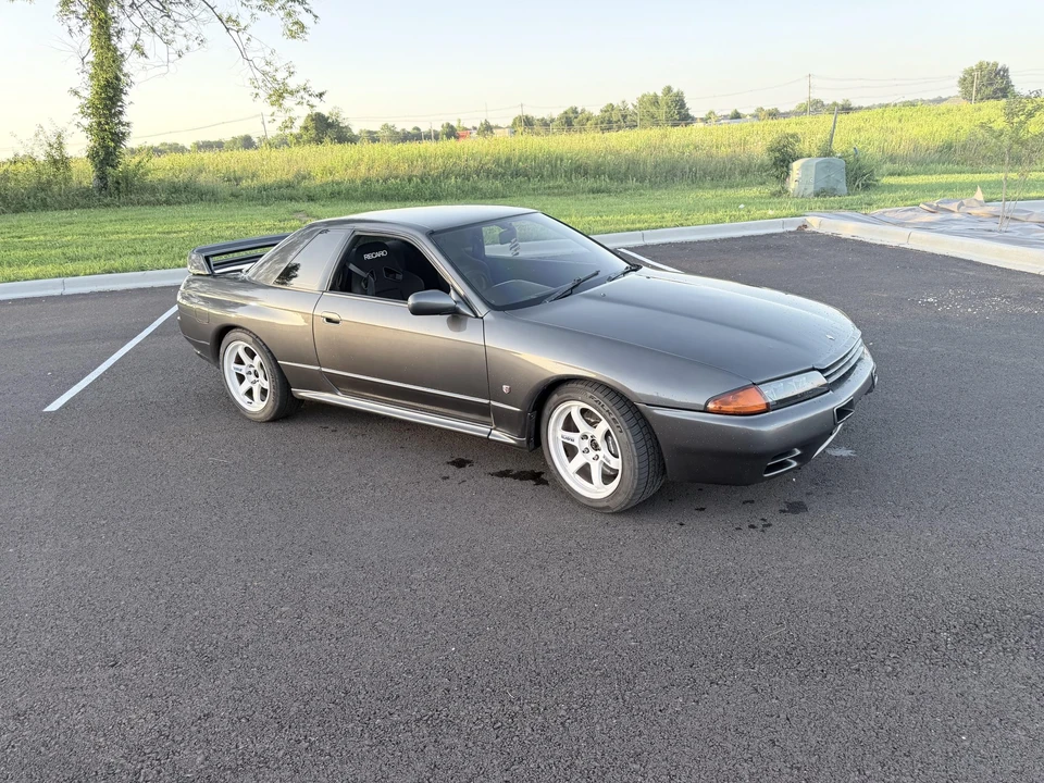 1989 Nissan R32 Skyline GT-R 8th Gen - Image 6 of 31