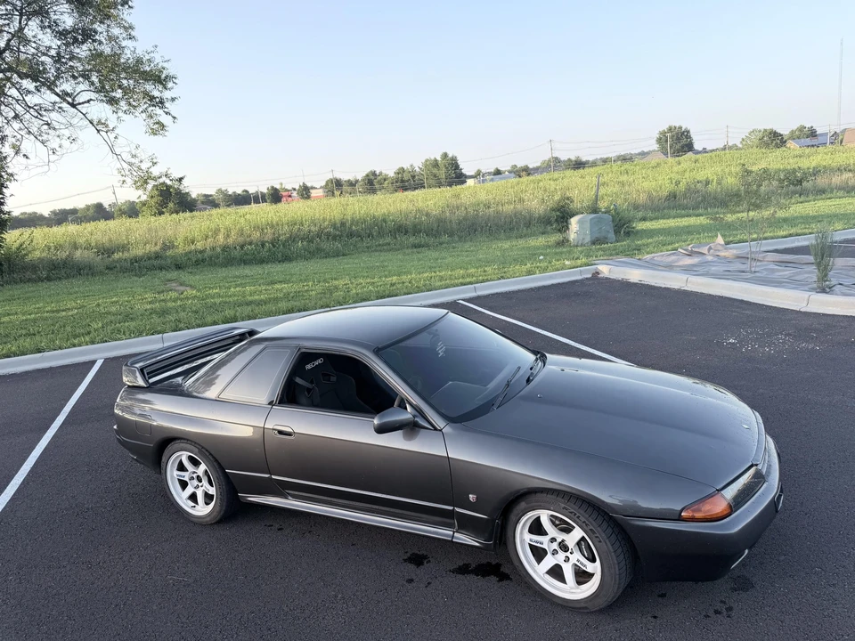 1989 Nissan R32 Skyline GT-R 8th Gen - Image 4 of 31