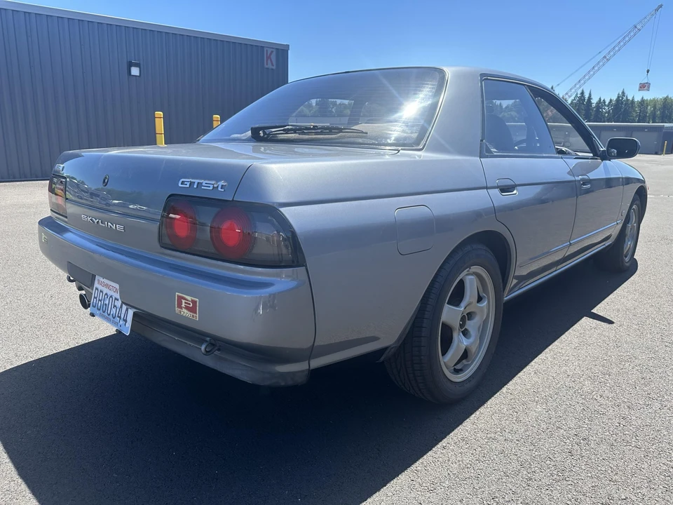 1989 Nissan R32 Skyline 8th Gen - Image 25 of 31